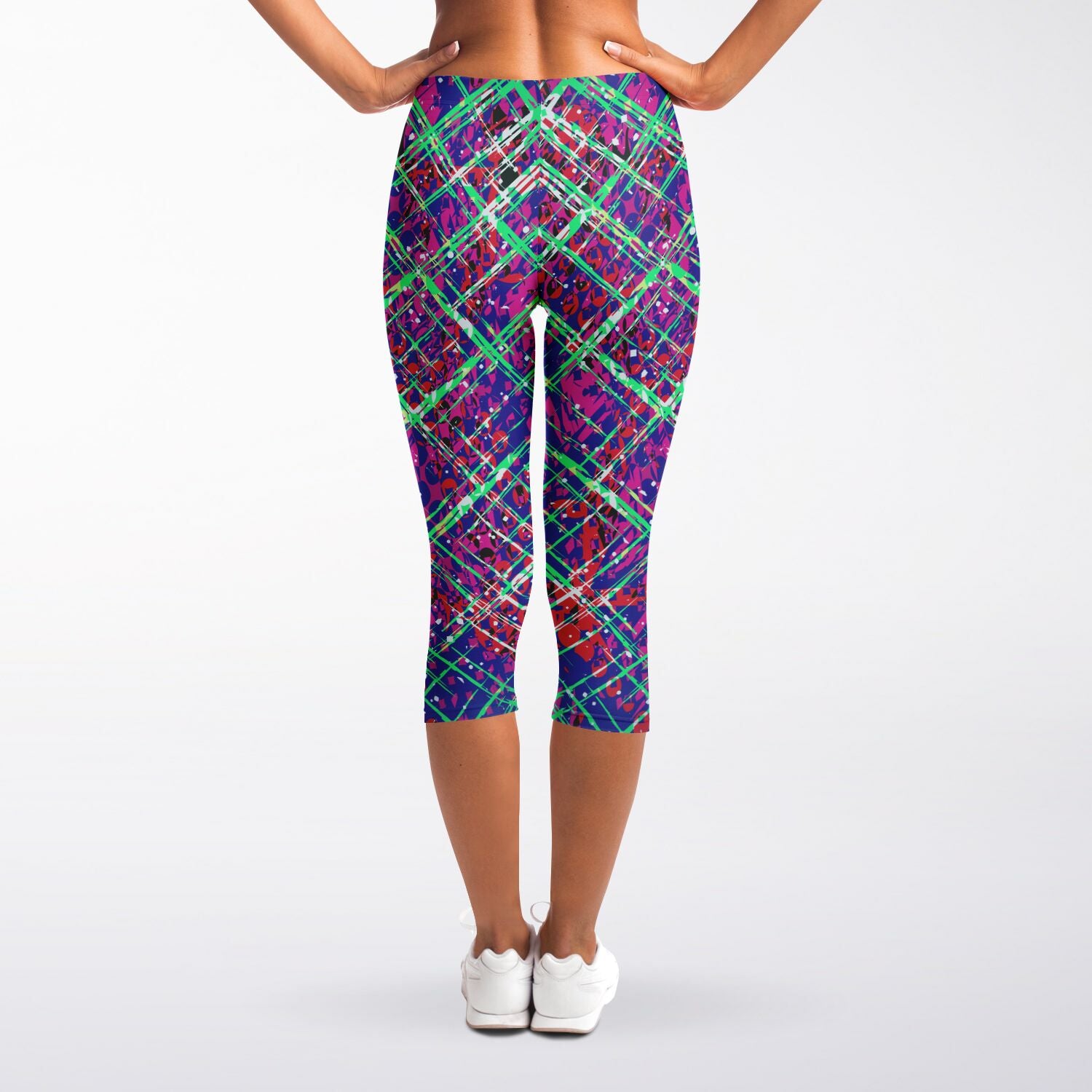 Graffiti Capri Leggings